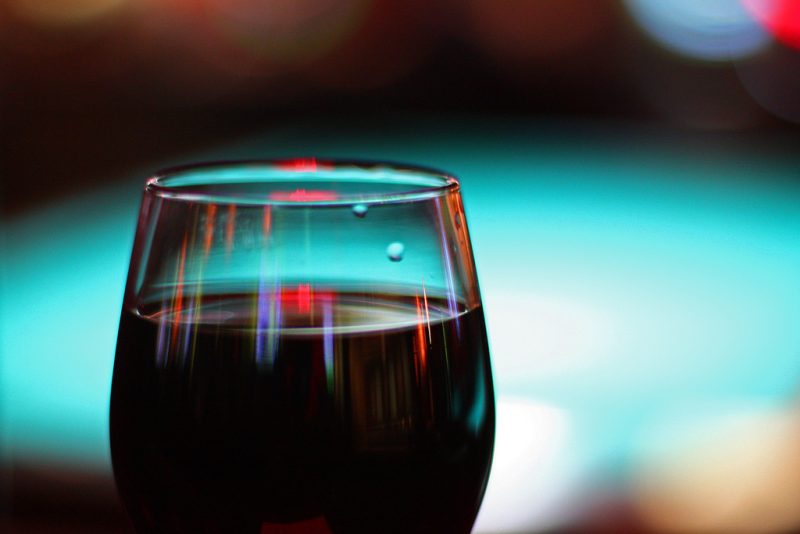 Vinhos naturais nos wine bars: tendência, estilo e cuidados na escolha